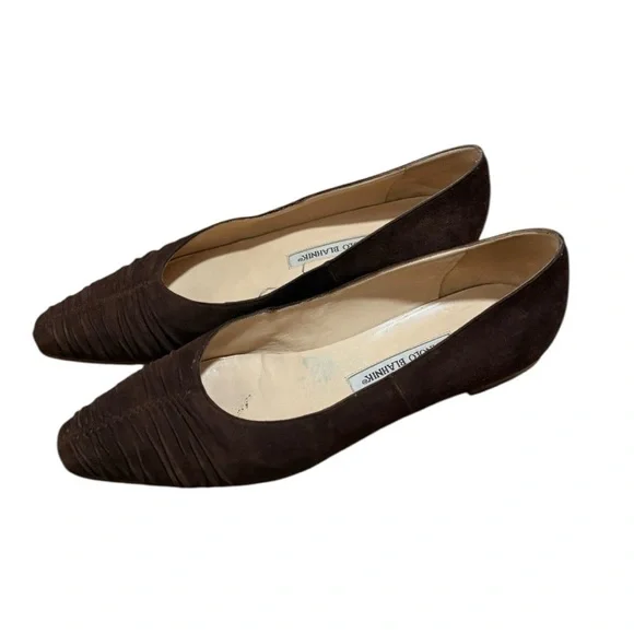 Manolo Blahnik Brown Suede Women's Flats Shoes - Picture 4 of 6